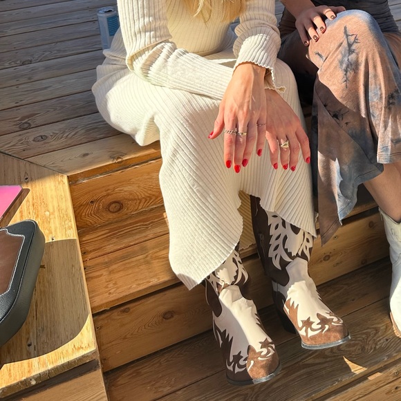 Cowboy Boot - Picture 4 of 7